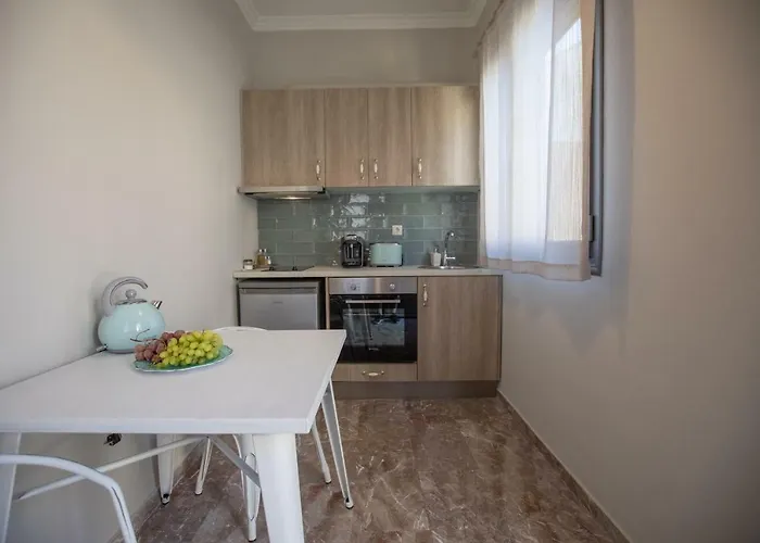 Aura Apartment *