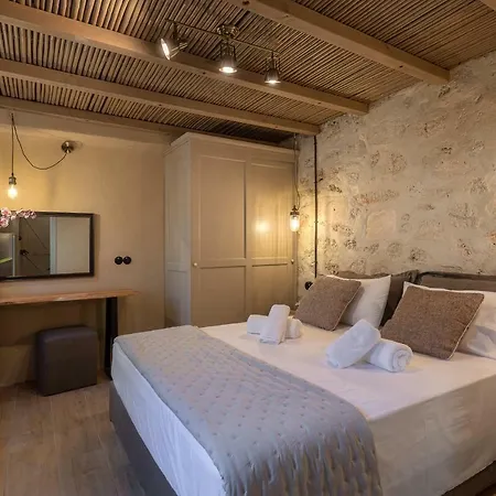 Aura * Argostoli (Kefalonia)